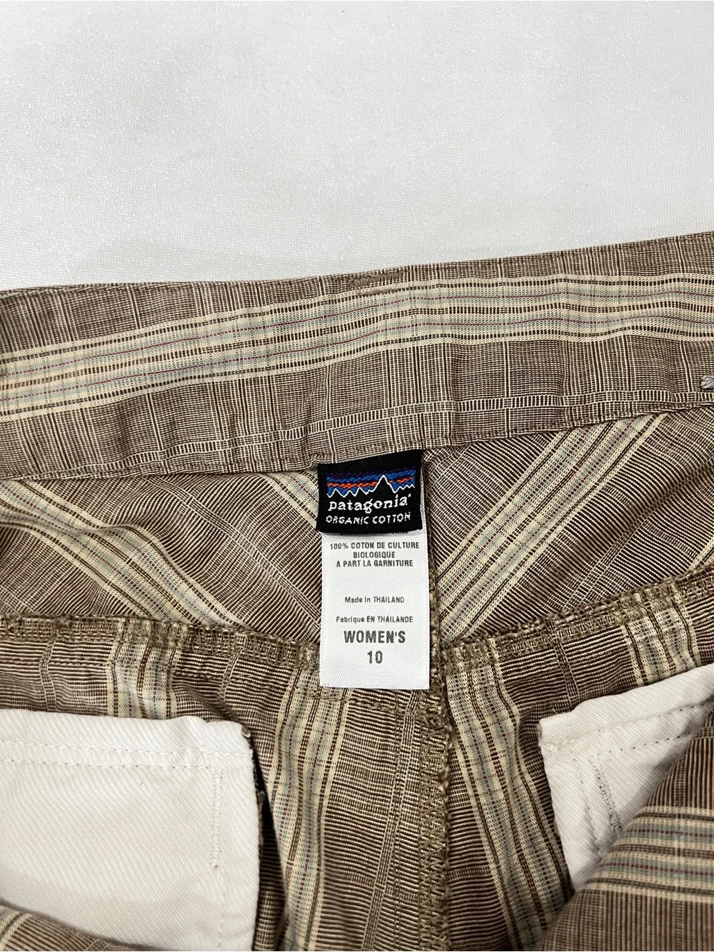 Patagonia Organic Cotton Plaid Bermuda Shorts Size 8 Plaid Tan Brown